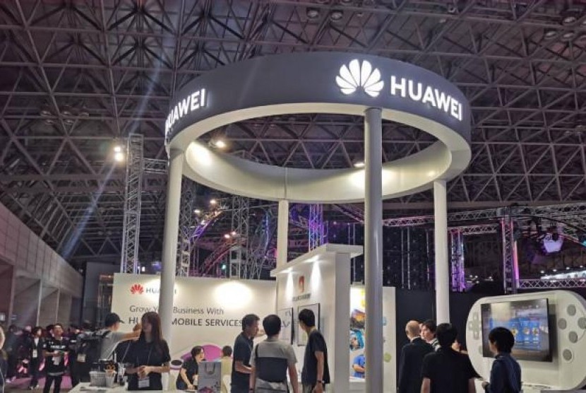 Dear Google Play Store, Ini Senjata Huawei Buat Saingi Kamu!. (FOTO: Huawei)