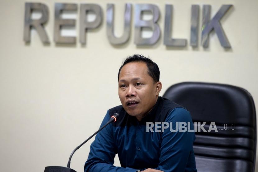 Potret Dana Kampanye. Deputi Koorinator Nasional JPPR Sunanto memaparkan hasil pemantauan dana kampanye Pilkada Serentak di Kantor Bawaslu, Jakarta, Rabu (20/1).
