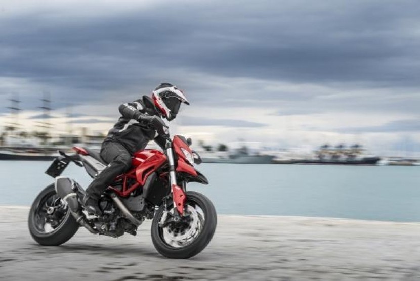 Ducati Hypermotard 2014, Tanamkan Mesin Baru