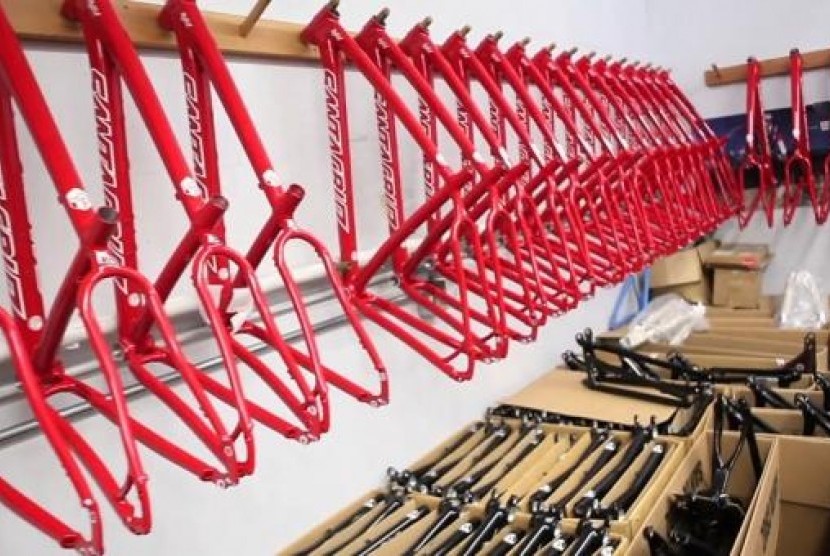 Mengintip Dapur Pabrik  Sepeda Republika Online