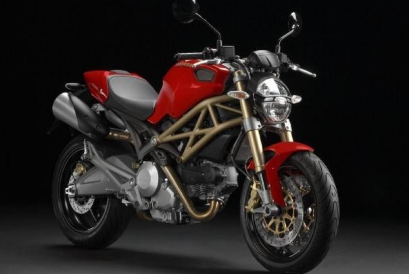 Ducati Akan Jual Murah Monster 696 