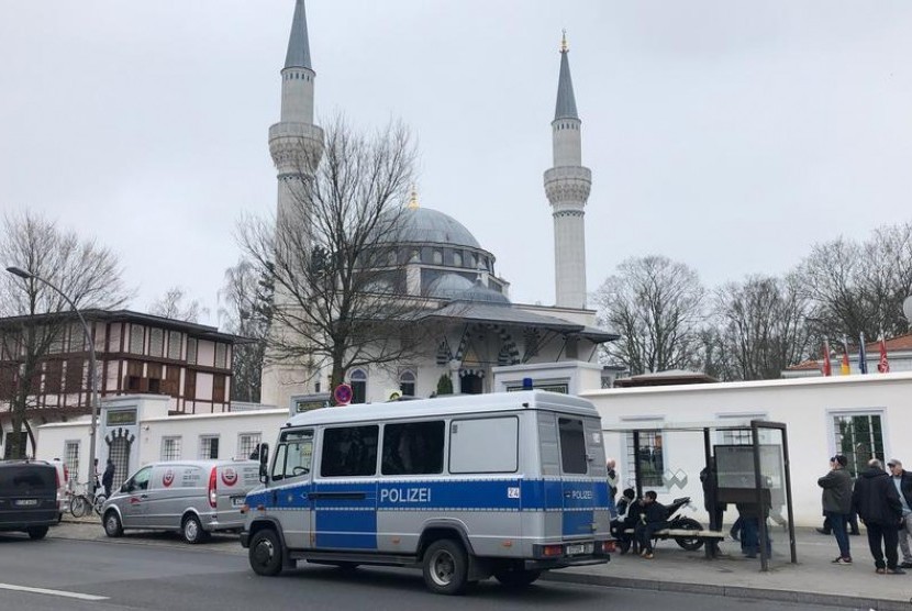 Umat Muslim di Jerman Menuntut Perlindungan Keamanan Yang Lebih Baik