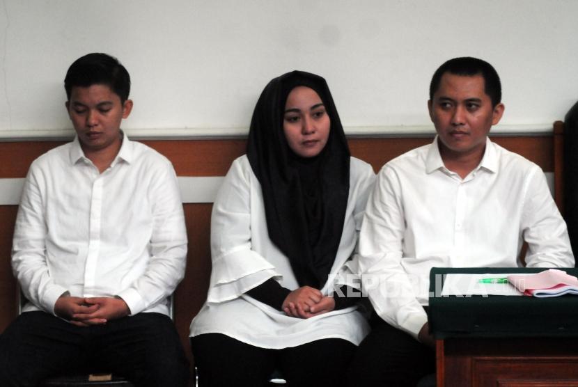 Politisi PDIP Arteria Dahlan menyampaikan pendapatnya dalam diskusi polemik di Jakarta, Sabtu (20/1).