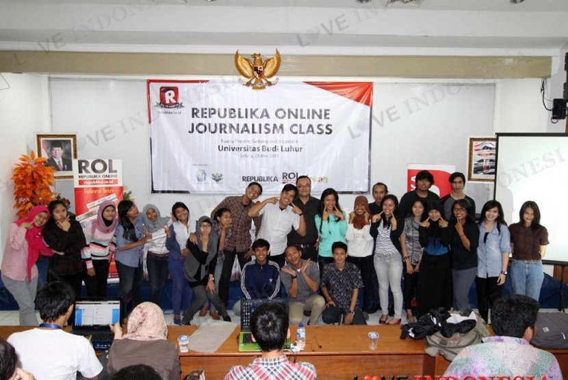 Republika Online Goes to Campus