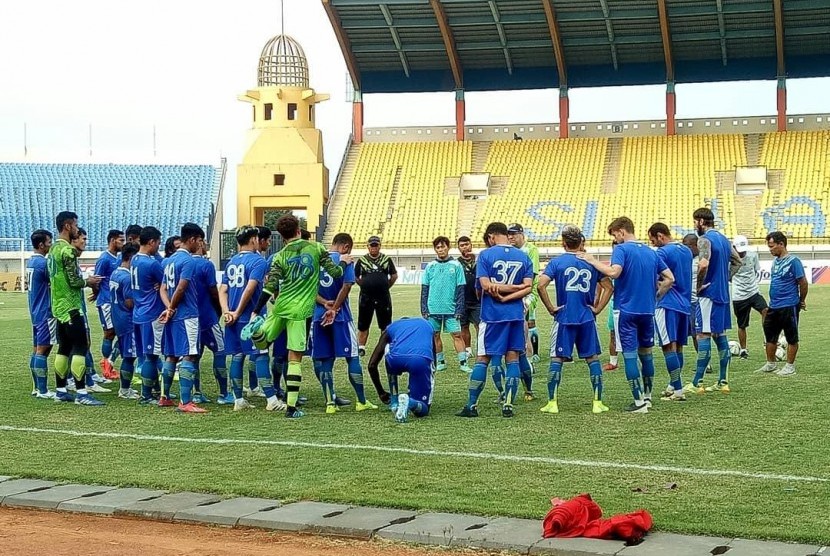 Persib Masih Sertakan Bojan Malisic dalam Lawatan ke Makassar