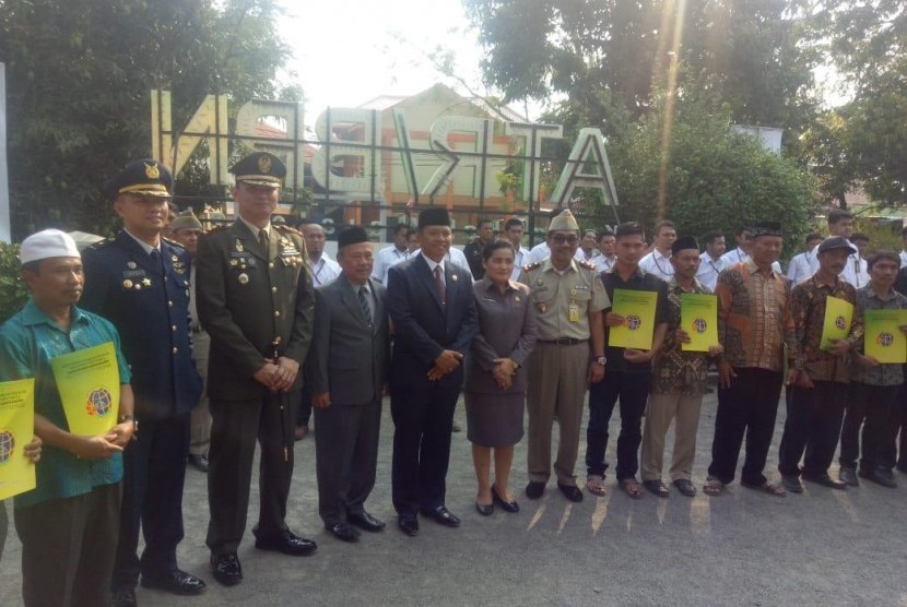  Kepala Kantor Agraria Tata Ruang/Badan Pertanahan Nasional (ATR/BPN) Kabupaten Majalengka, Dedi Purwadi 