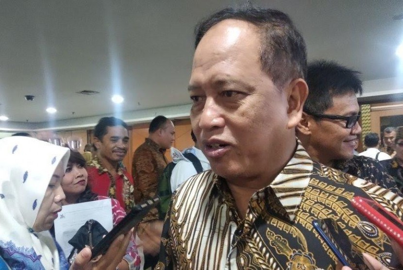  Menteri Riset Teknologi dan Pendidikan Tinggi (Menristekdikti) Mohamad Nasir