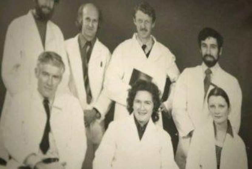 Para ilmuwan asal Australia yang menemukan vaksin diare 40 tahun yang lalu
