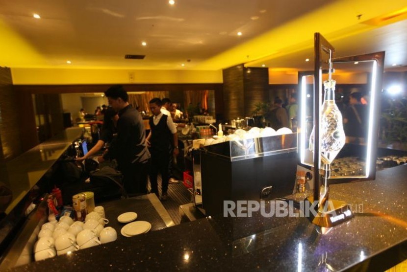 Bar at Alexis hotel, North Jakarta, on Tuesday (Oct 31).