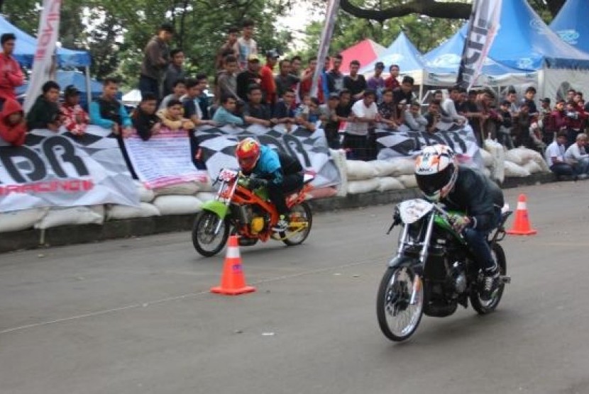Joki Terbaik Tdr Drag Bike Siap Terbang Ke Thailand Republika Online