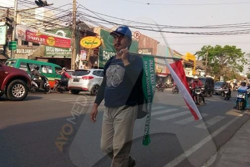 Wujudkan Mimpi Jadi Nyata, Warga Tasik Nekat Jalan Kaki Temui Jokowi