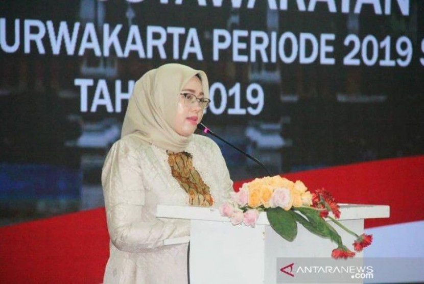  Bupati Purwakarta Anne Ratna Mustika