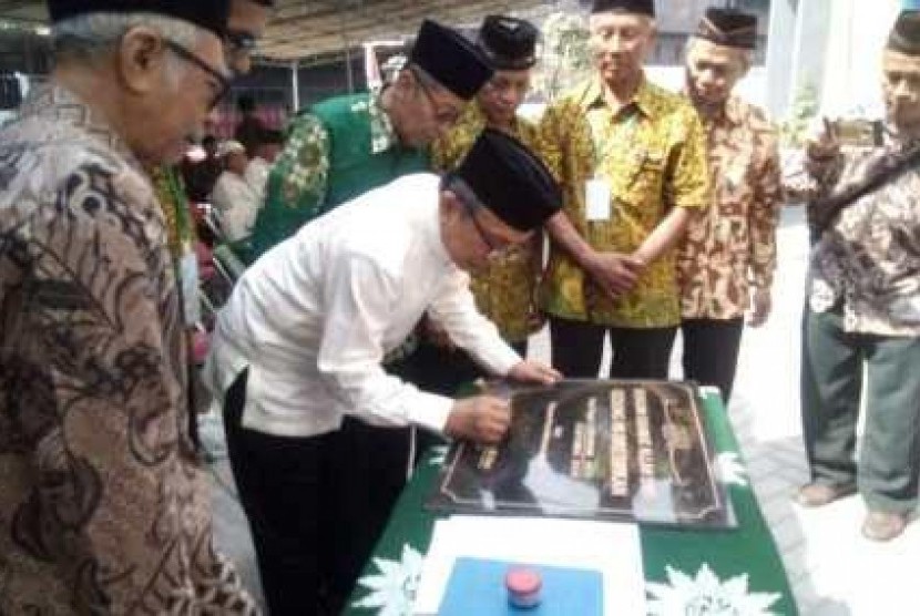  Ketua PP Muhammadiyah Dahlan Rais meresmikan gedung baru Panti Asuhan Keluarga Yatim Muhammadiyah (PAKYM), Minggu (15/9/2019). Istimewa