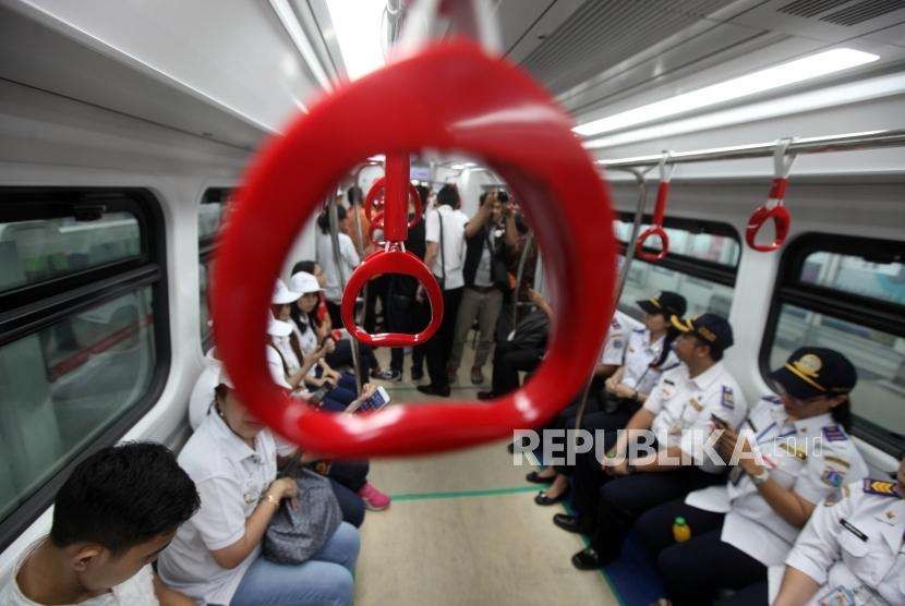 Light rail transit (LRT) train is being tried at LRT Velodrome Station, Jakarta, Wednesday (August 15).