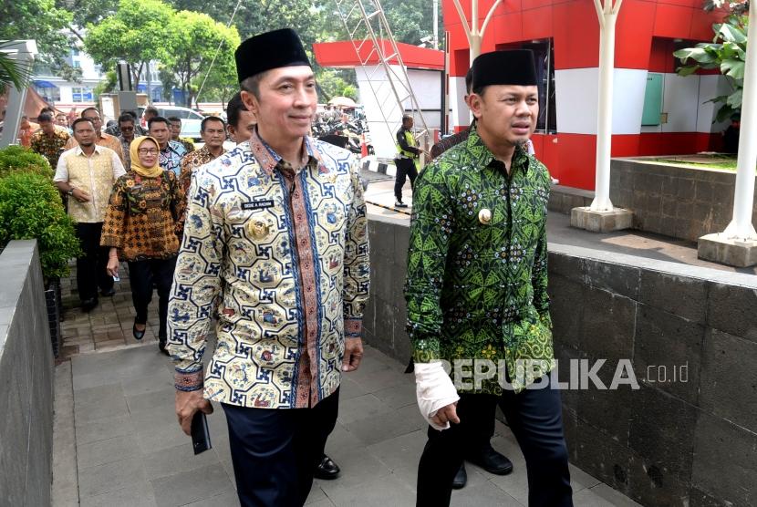 Wali Kota Bogor Bima Arya (kanan) dan Wakil Wali Kota Bogor Dedie A Rachim. 