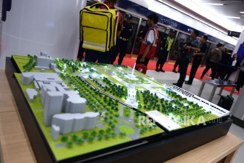 Peresmian MRT Fase 1. Maket pembangunan MRT dipajang saat peresmian di Stasiun MRT Bundaran Hotel Indonesia, Jakarta, Ahad (24/3/2019).