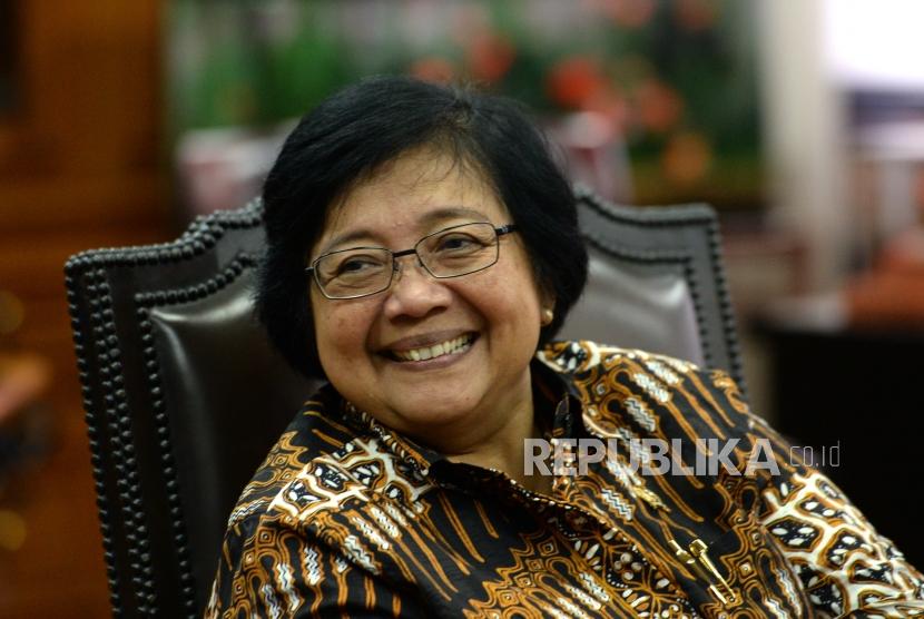 Siti Nurbaya Bakar - Menteri Kehutanan dan Lingkungan Hidup 