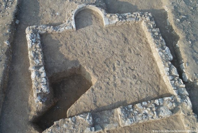 Arkeolog Temukan Masjid 1200 Tahun di Israel