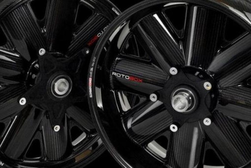 Ini Velg Sport Carbon Fiber Pertama!