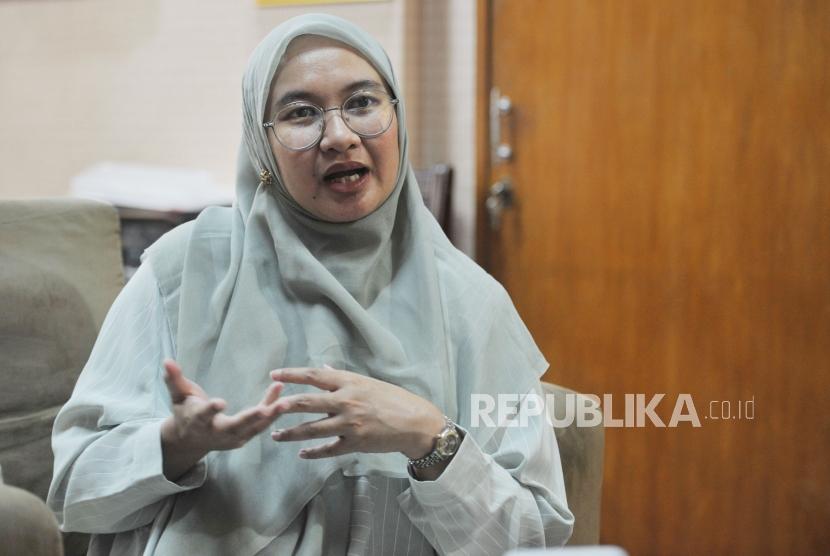Ketua Umum Badan Kontak Majelis Taklim (BKMT) Syifa Fauzia dalam sesi wawancara dengan Republika di Jakarta, Senin (1/4).