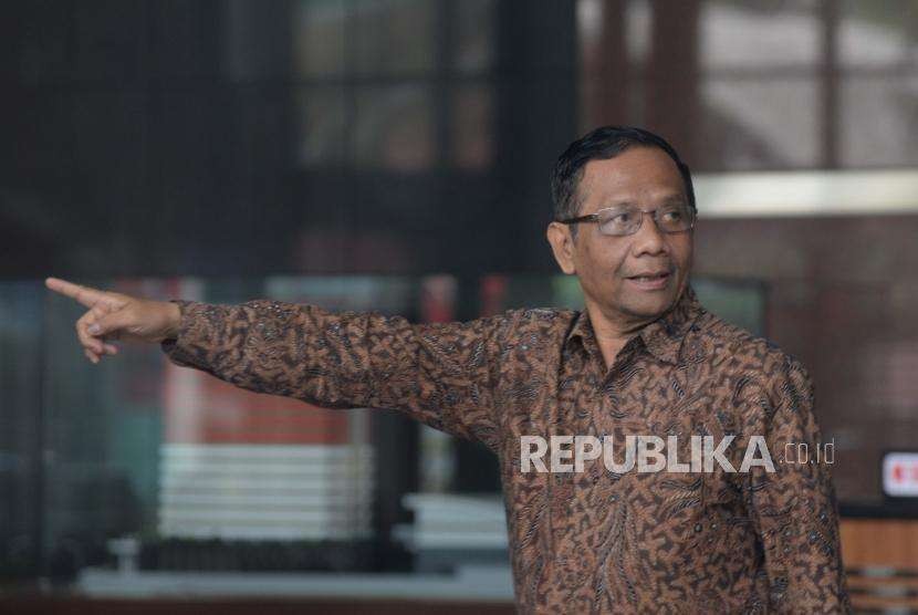Anggota Dewan Pengarah Badan Pembinaan Ideologi Pancasila, Mahfud MD  seusai berdiskusi  di  Gedung KPK, Jakarta, Kamis (13/9).
