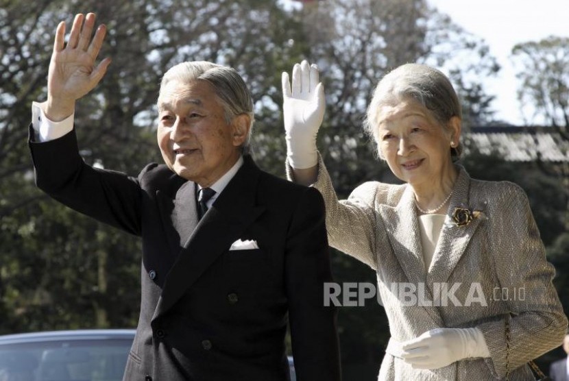 Kaisar Jepang Akihito dan Permaisuri Michiko
