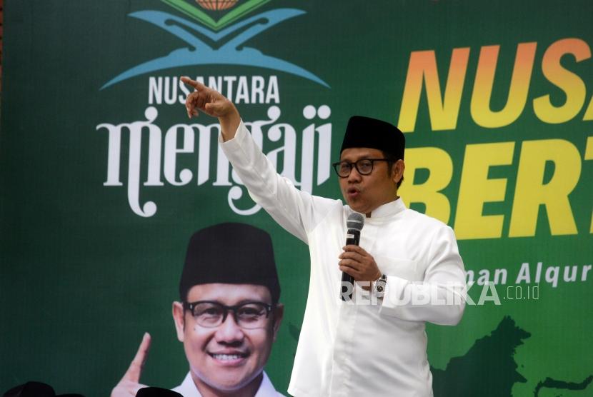  Nusantara Bertauhid. Ketua Umum PKB Muhaimin Iskandar memberikan sambutan saat peluncuran gerakan Nusantara Bertauhid di kawasan Ciganjur, Jagakarsa, Jakarta, Kamis (14/3).