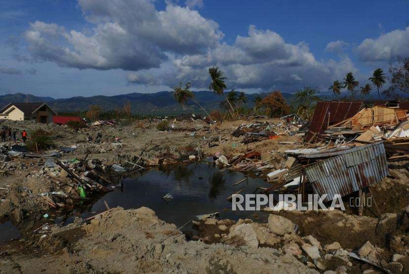 Suasana wilayah  Petobo, Kabupaten Sigi, Sulawesi Tengah, tampak berantakan, Kamis (11/10).
