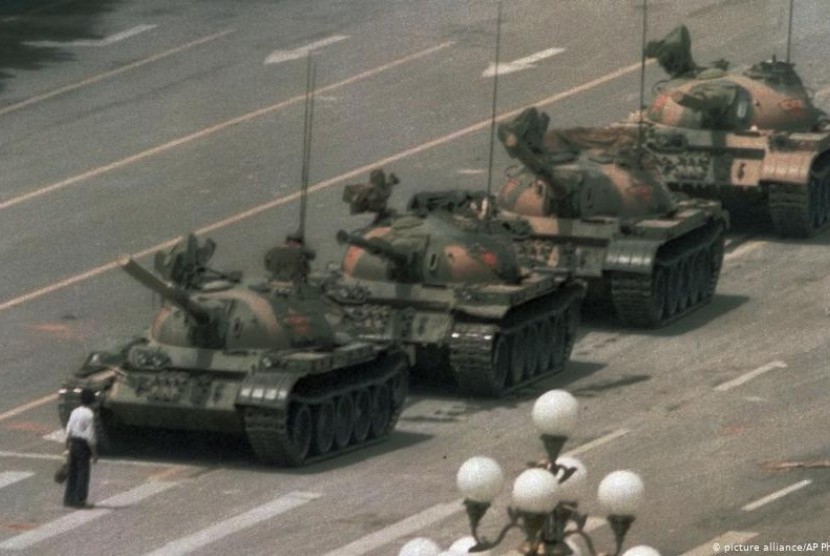 Cina 30 Tahun Setelah Peristiwa Tiananmen: Ekonomi Maju, Kebebasan Mundur