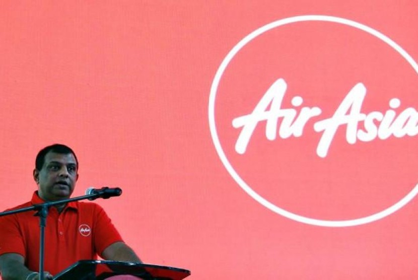 Hampir Tersungkur, Tony Fernandes Ceritakan Lika-Likunya Kepakkan Sayap Air Asia. (FOTO: Reuters/Lai Seng Sin)