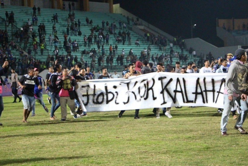 Bukan Cuma Bobotoh, Pendukung PSIS Pun Kecewa dengan Timnya