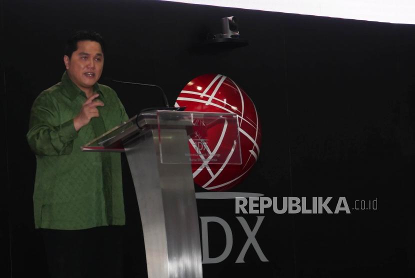 CEO Mahaka Group Erick Thohir menyampaikan pidato pembukanya bertema “Stabilitas Politik Menjelang Pilpres 2019 dan Strategi Menghadapi Revolusi Industri 4.0” pada acara Infobank 3th 100 Fastest Growing Companies Award di Jakarta, Kamis (31/1).