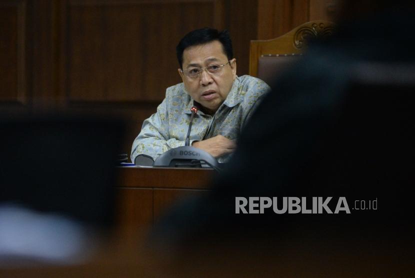 Terdakwa kasus korupsi KTP Elektronik Setya Novanto mengikuti sidang lanjutan di Pengadilan Tipikor, Jakarta. (ilustrasi)