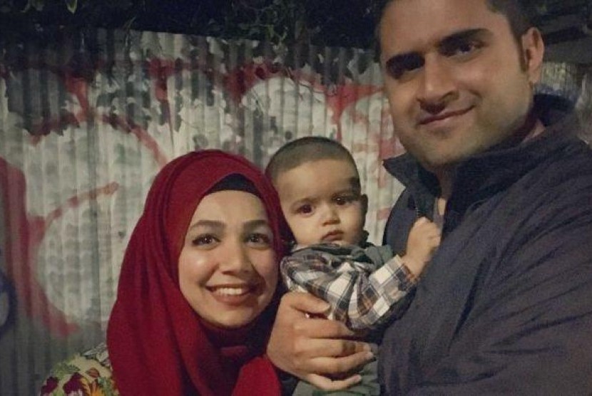 Bushra Zainuddin mengemukakan keinginannya menjadi warga negara Australia sama seperti suaminya Zain Zafar dan anak mereka Zameer.