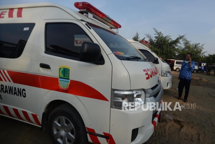 Depok Kirim Ambulans Bantu Evakuasi Korban Bus Subang