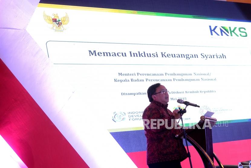 Memacu Inklusi Keuangan Syariah. kepala Bappenas Bambang Brodjonegoro memberikan paparan pada Rembuk Republik di Jakarta, Senin (14/5).