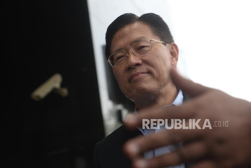 Pemeriksaan James Riady. CEO Lippo Group James Riady bersiap menjalani pemeriksaan di Gedung Komisi Pemberantasan Korupsi (KPK), Jakarta, Selasa (30/10).