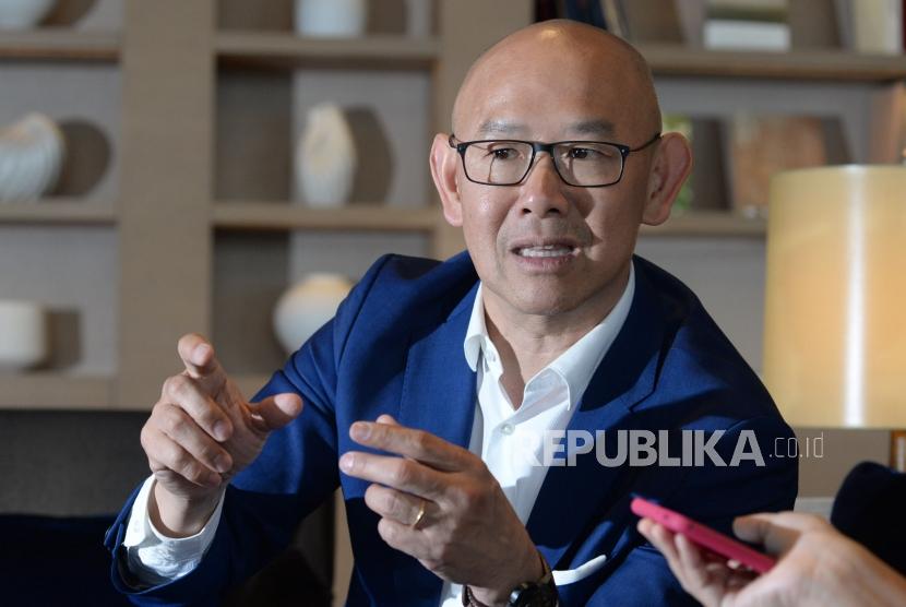 CEO Crown Grup Iwan Sunito saat diwawancarai Republika, Jakarta, Senin (29/4).