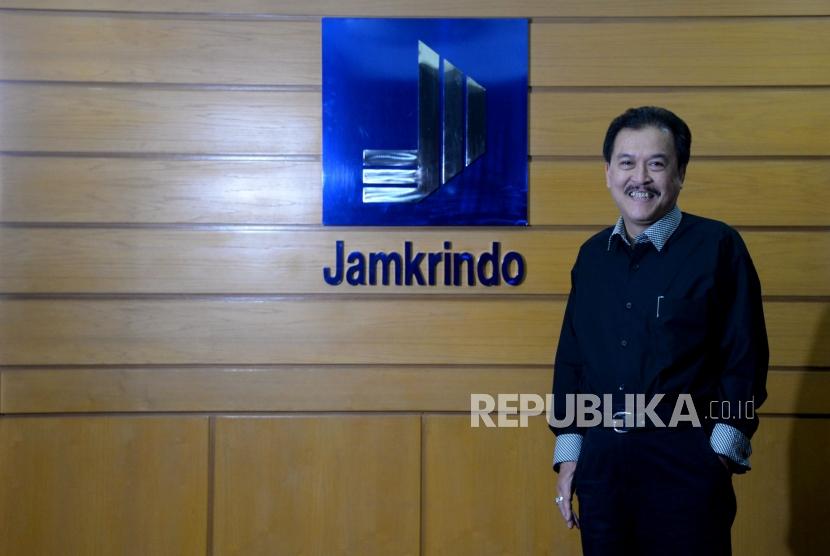 Direktur Utama Jamkrindo Randi Anto saat diwawancarai Republika, Jakarta, beberapa waktu lalu. Jamkrindo melakukan penyesuaian operasional seiring efektifnya PSBB di Jakarta, Depok, Bogor, dan Bekasi.