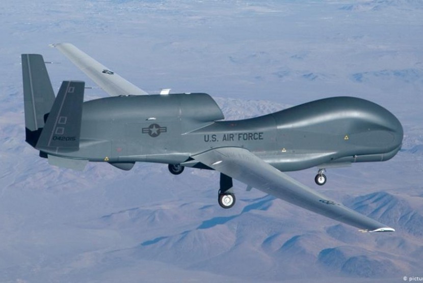 Iran Klaim Menembak Jatuh Drone AS di Teritorialnya