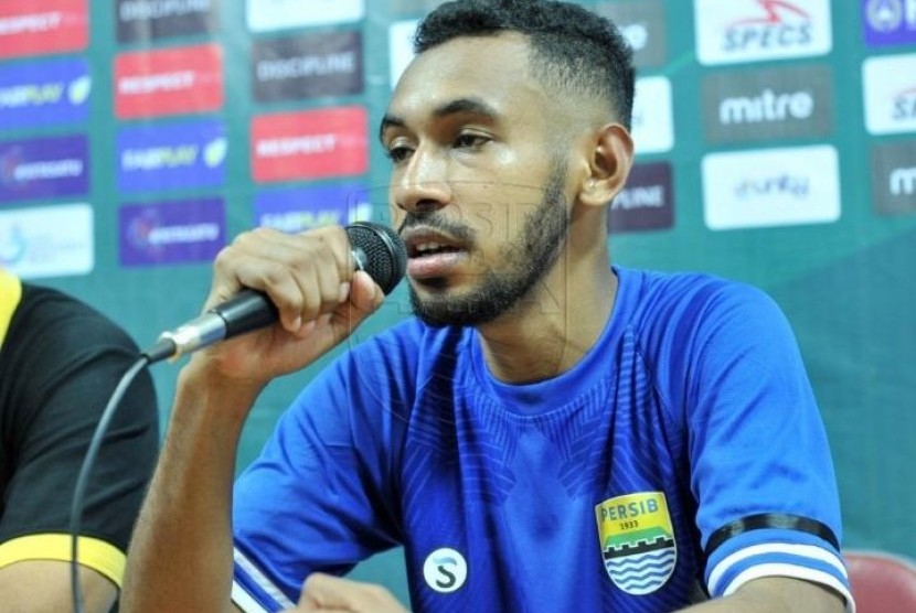  Pemain Persib Julius Josel