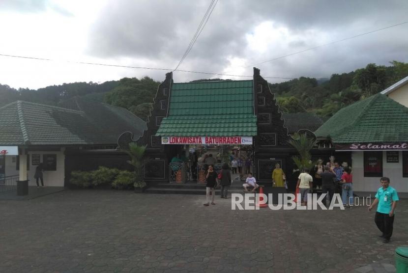 Objek wisata di Kabupaten Banyumas ditutup bertahap untuk tekan angka Covid-19 (Foto: Wisata Baturraden di Kecamatan Baturraden, Kabupaten Banyumas, Jawa Tengah)
