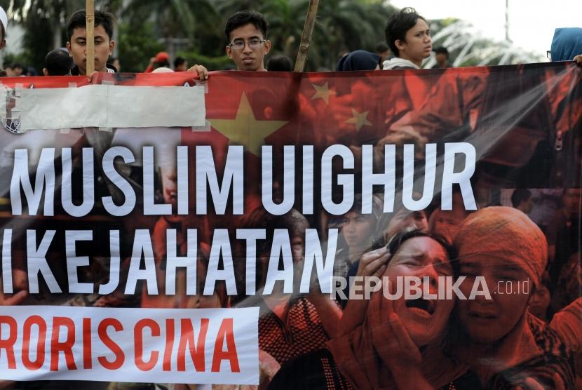 Anak muslim Uighur