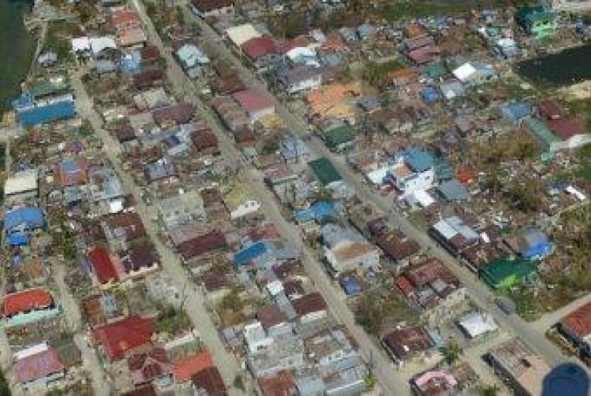 Filipina setelah dihajar oleh Topan Haiyan
