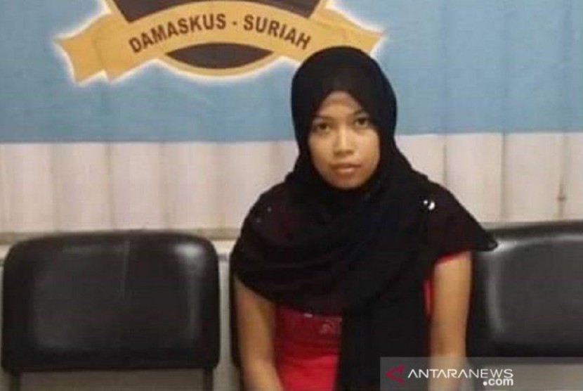  Tenaga kerja wanita (TKW) asal Kampung Cijambe, Kabupaten Sukabumi, Dewi Puspita akhirnya ditemukan dalam keadaan sehat, baik jasmani maupun rohani.