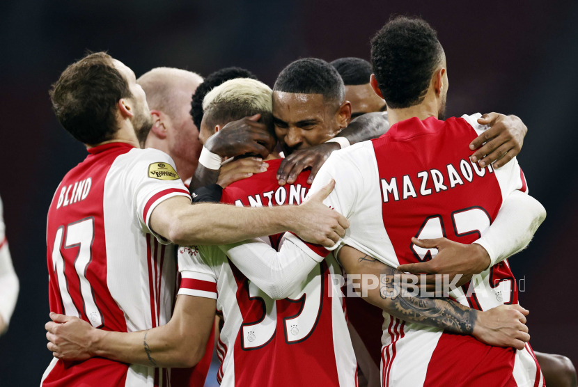 Para pemain Ajax Amsterdam (ilustrasi)