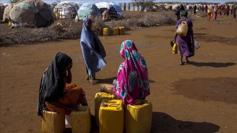 Kepala Organisasi Kesehatan Dunia (WHO) mengatakan Kamis (10/3/2022) bahwa 7 juta orang di wilayah Tigray utara Ethiopia membutuhkan bantuan mendesak.