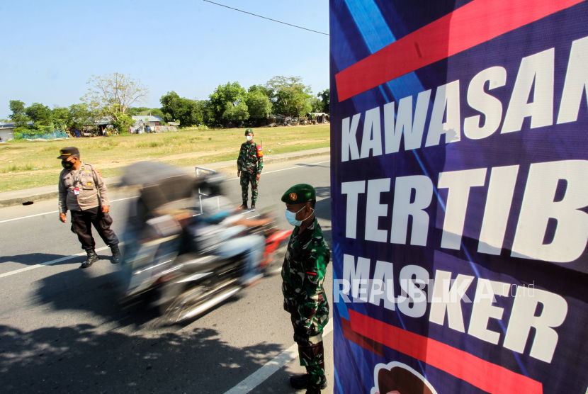 Polisi Jaring Ratusan Warga Padang tidak Pakai Masker. Ilustrasi