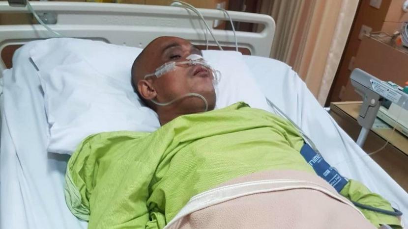 Bang Sapri Pantun terbaring dirawat di rumah sakit