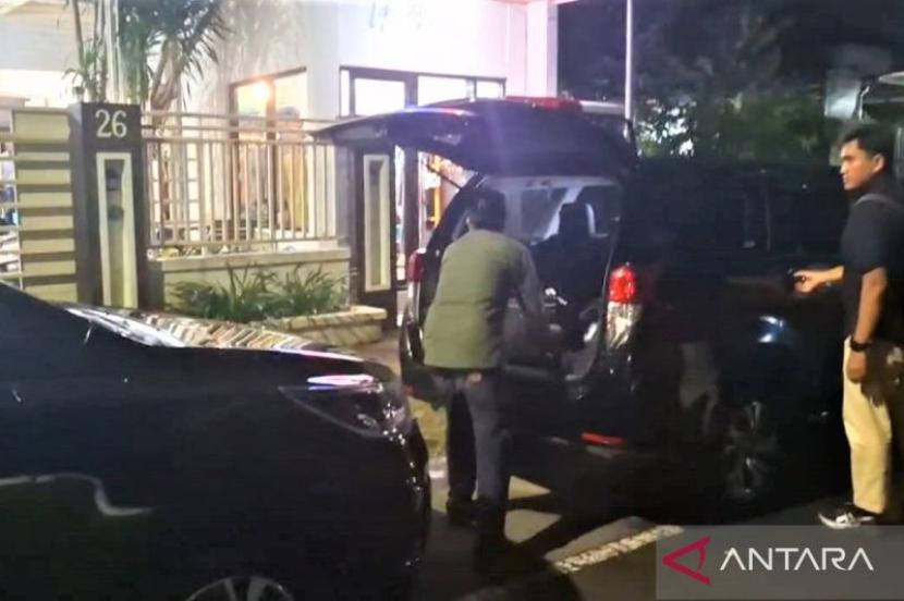 KPK Geledah Rumah Ketua PBSI Madiun Terkait Kasus Korupsi Maidi